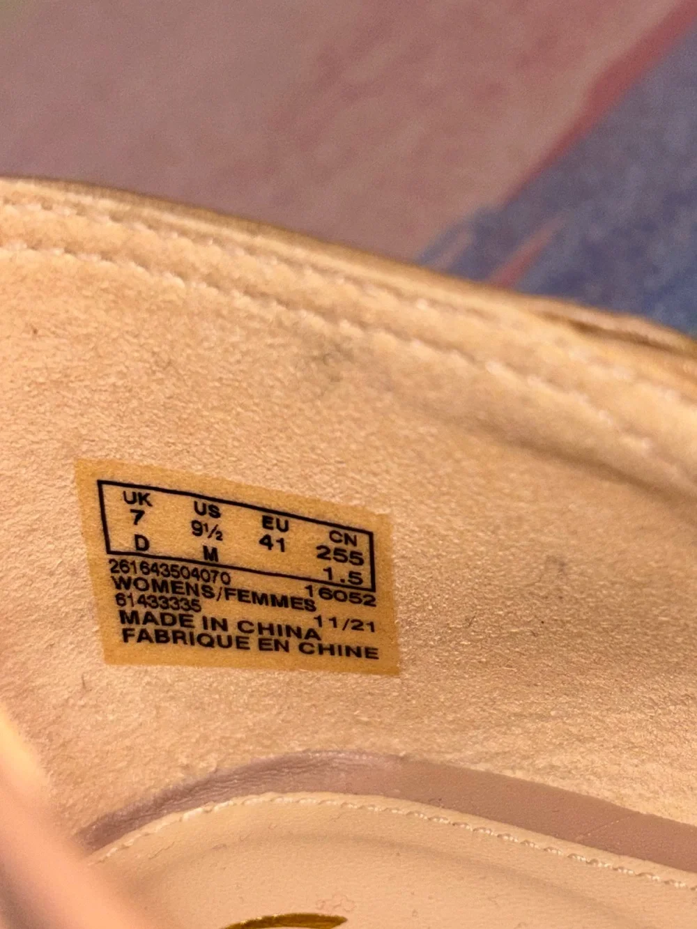 Clarks Pure 2 women 9.5 Praline vegan leather loafers with horsebit front tassel